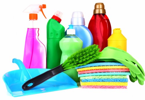 Professional sofa cleaning service in Hampstead for fabric upholstery
